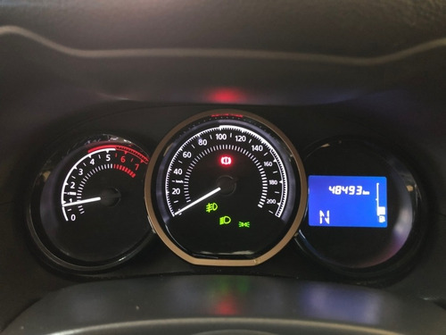 Imagem 12 de 13 de Duster Dynamique 1.6 Aut. Cvt Branca Completa Impecável