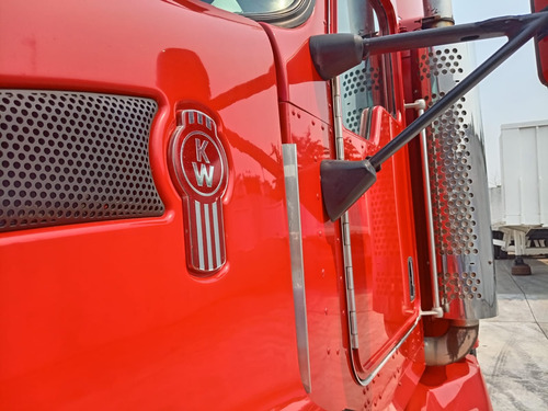 Tractocamion Kenworth T660 2013 Rojo Viper