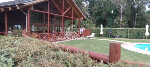 Casa En Arriendo En Condominio De 3 Dorm. En Pucón Amoblada