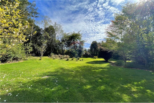 Hermosa Casa En Terreno De 1 Hectárea!! Pto Varas