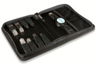 Imagen 2 de 5 de Kit De Viaje Philips 8 Adaptadores Usb Notebook Retractil