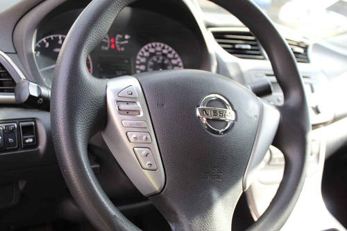 Imagen 13 de 15 de Nissan Sentra 2015 4p Sense L4/1.8 Man