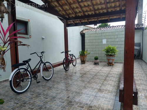 Imagem 2 de 28 de Casa Com Piscina A 150 Da Praia - Cc00275 - 70475674