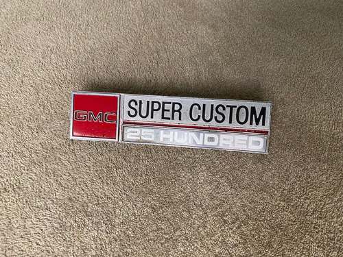 Emblema Gmc Super Custom 25 Hundred Mod 70´s Original (Usado)