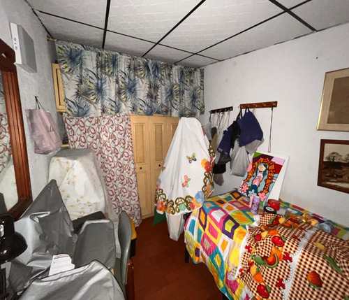 Se Vende Casa En Ciudad Córdoba De Un Piso
