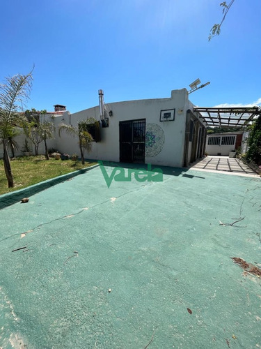 Venta De 2 Casas En Salinas Sur, A Metros Rambla