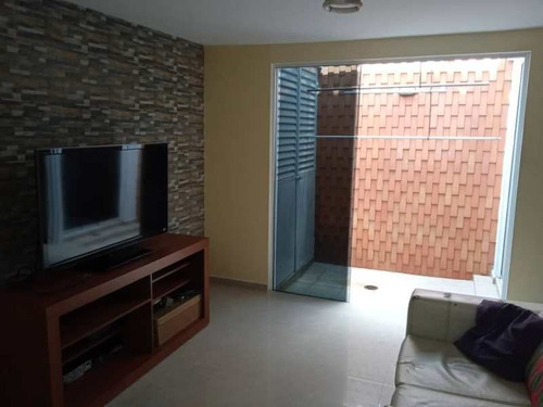 Imagen 3 de 15 de Vendo Town House D En Urb. Quintas Del Norte En Naguanagua Vr