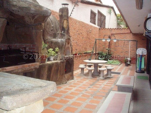 La Urbanización Miranda Casa En Venta Equipada Completamente Mls#22-13665 Sl