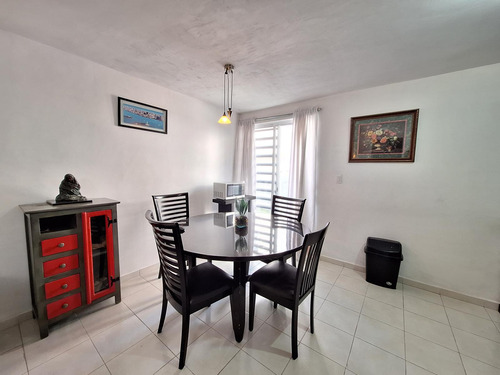 Casa En Venta En Asturias Con Areas Verdes En Apodaca Nl