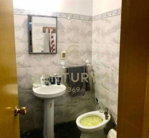 Imagen 7 de 22 de Oportunidad Inversion O Vivienda!! Triplex Ciudad Vieja - 3 Dormitorios