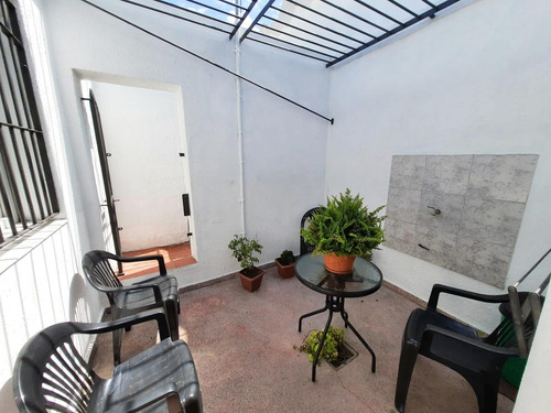 Casa 2 Dormitorios Garage Patio Brazo Oriental