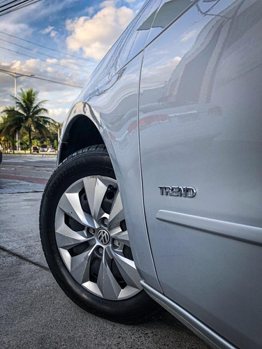 Imagem 2 de 15 de Voyage Trend 1.0 T. Flex 2013 Completo!!