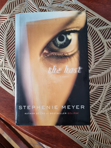 Libro The Host, Stephanie Meyer