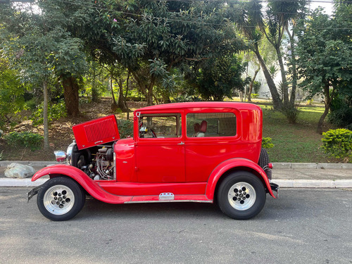 Ford 1929 Hot Rod V8 302 Aut.