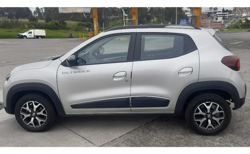 Renault Kwid Outsider 1.0cc MT AA