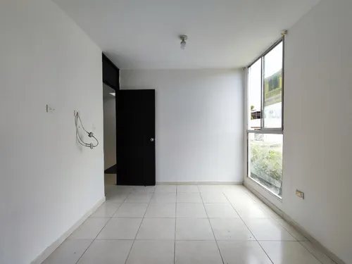 Casa En Venta En Los Trapiches. Cod V30139