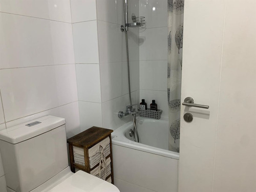 Arriendo Amplio Y Hermoso Departamento Estilo Mariposa