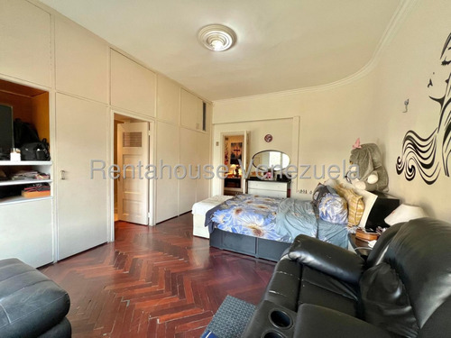 Exclusivo, La Mejor Ubicación, Excelentes Vistas Y Con Pozo, 25-12045
