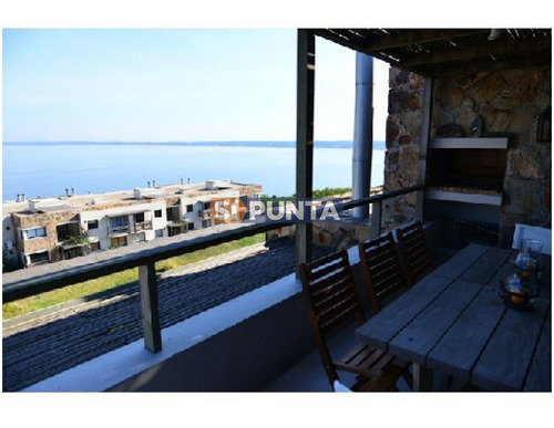 Imagen 1 de 6 de Apartamento En Punta Ballena, 2 Dormitorios *