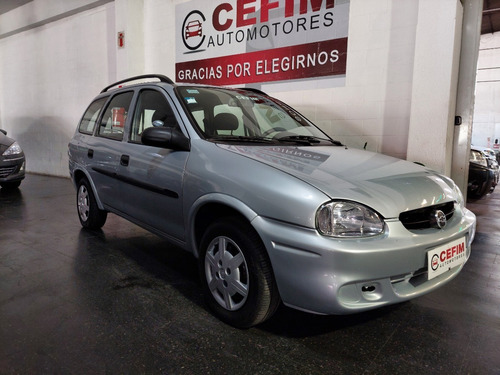 Imagen 3 de 8 de Chevrolet Corsa Wagon