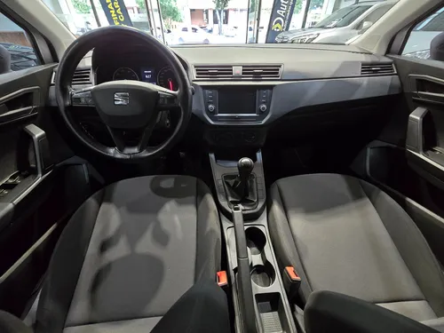 Seat Arona 1.6 Reference