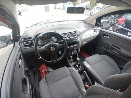 Imagem 12 de 13 de Volkswagen Fox 1.0 Mi Trend 8v Flex 4p Manual