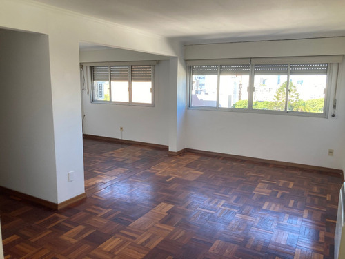 Venta Apartamento 2 Dormitorios Pocitos 