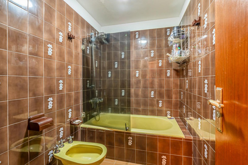 Excelente Piso - Venta - 4 Amb - 2 Balcones - Cochera - Baulera - Belgrano R