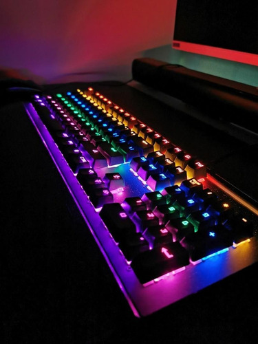 Teclado Mecánico Aoas Gamer Retroiluminado Led Luces Rgb