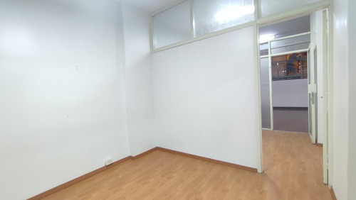 Imagen 4 de 13 de Local - Bernal