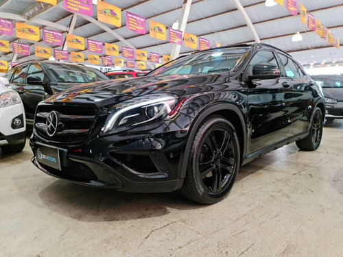 Imagem 4 de 13 de Mercedes-benz Gla 200 Vision Black Edition