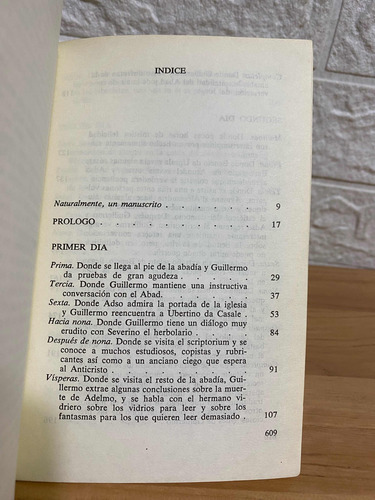 El Nombre De La Rosa/ Umberto Eco (Usado)