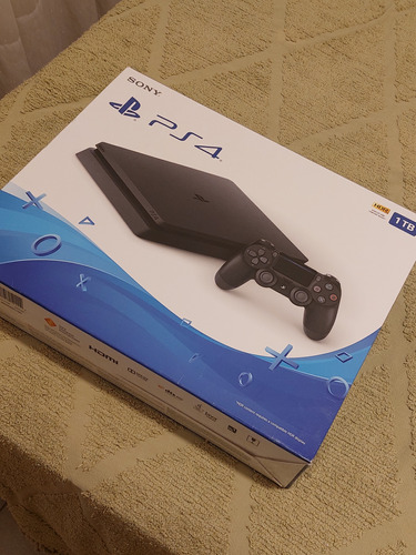 Playstation 4 Slim 1tb Y 2 Joysticks Originales