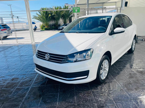 Imagen 1 de 14 de Volkswagen Vento 2019 1.6 Confortline Mt