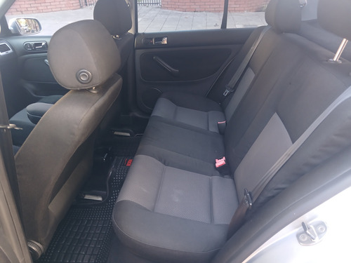 Volkswagen Bora 2.0 Trendline 115cv Tiptronic