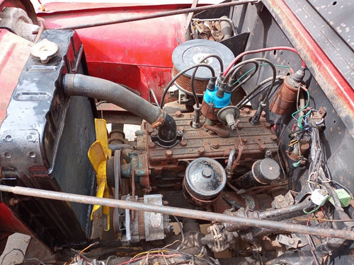 Imagen 8 de 8 de Jeep Ika