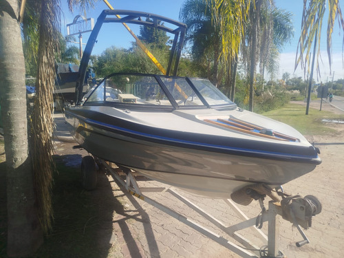 Bermuda Caribbean Evinrude 115 Hp Torre Wakeboard