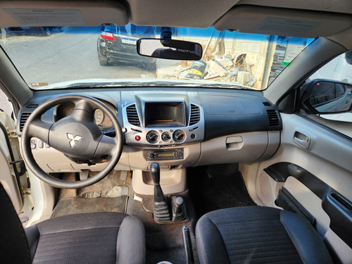 Mitsubishi L200 3.2 Triton Gl Cab. Dupla 4x4 4p