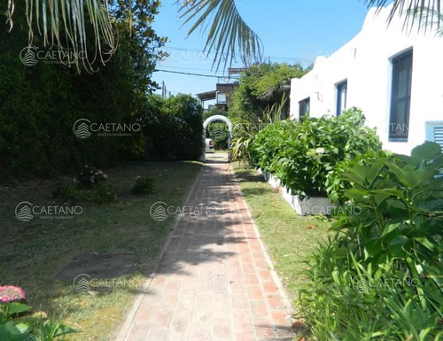 Casa En Alquiler Temporal 3 Dormitorios La Barra