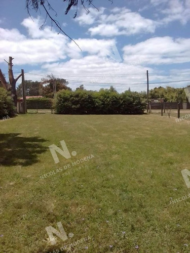 Imagen 1 de 1 de Venta De Terreno De 450 M2 Ideal Para Vivienda Y Renta Balneario Bsas. Ubicación A 100 Metros De Ruta 10. - Manantiales Balneario Buenos Aires