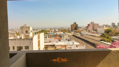 Exclusivo Depto. De 1  Y 1/2 Dorm., En Una De Las Mejores Esquinas Del Barrio De Cofico !