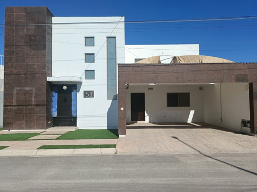 Casa En Venta En Las Quintas, Torreón Coah. 