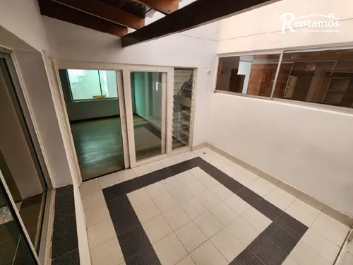 Casa En Arriendo En Estadio. Cod A775694