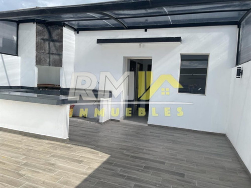 Imagen 8 de 12 de Casa En Venta