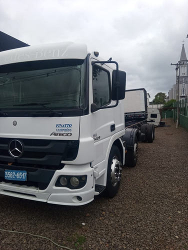 Imagem 4 de 9 de M.benz/atego 2429 2014