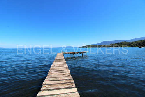 Imagen 20 de 21 de Hermosa Casa A Orillas Del Lago.