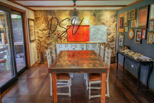 Se Vende Hermosa Casa Sector Lo Barneches