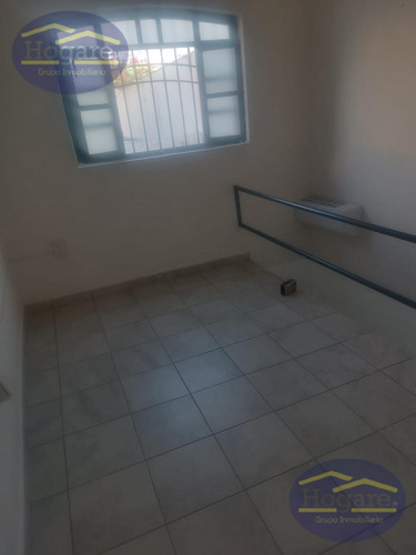 Oficina En Renta, Excelente Espacio Para Consultorio O Para Oficina En La Col. Obregón León Gto.