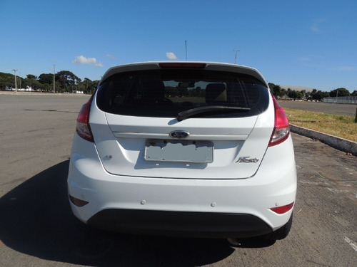 Ford New Fiesta 1.6 Automático 2015/15