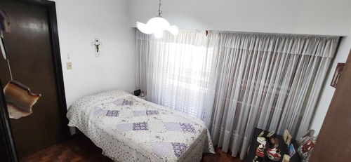 Imagen 10 de 30 de Venta Casa 5 Ambientes Terraza Parrilla V. Lugano